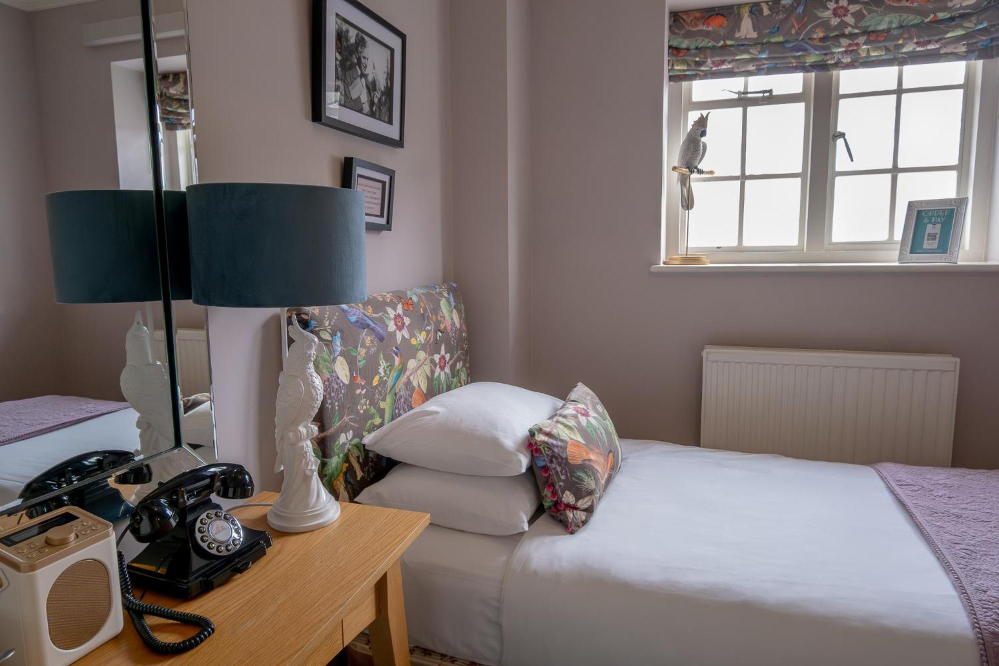 Leeds Castle Stable Courtyard Bed And Breakfast Maidstone Dış mekan fotoğraf