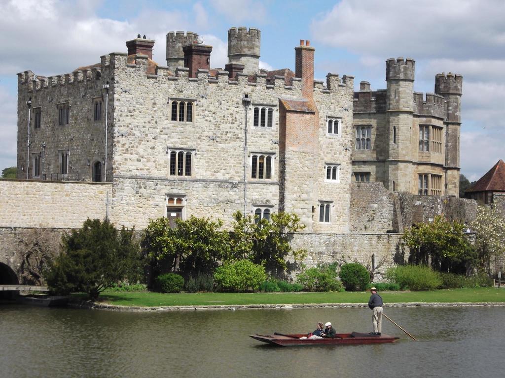 Leeds Castle Stable Courtyard Bed And Breakfast Maidstone Dış mekan fotoğraf